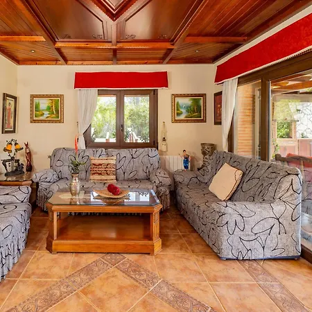 Paraiso Malvinas Villa Málaga
