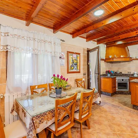 Paraiso Malvinas Villa